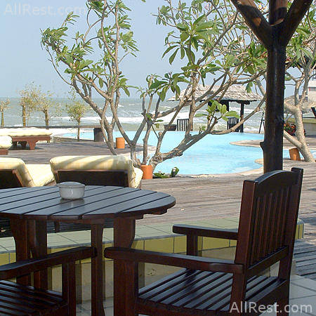 Supatra Hua Hin Resort 18